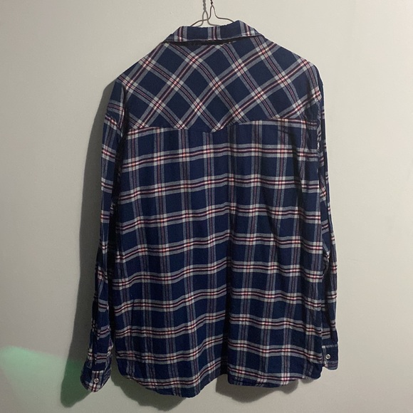 Flannel button down shirt great condition - Picture 2 of 7